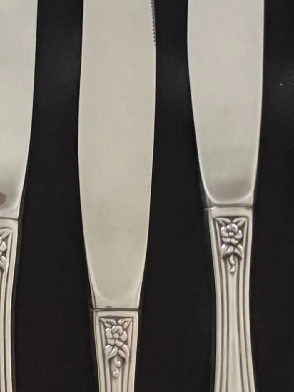 Oneida Raphael Stainless - Knives